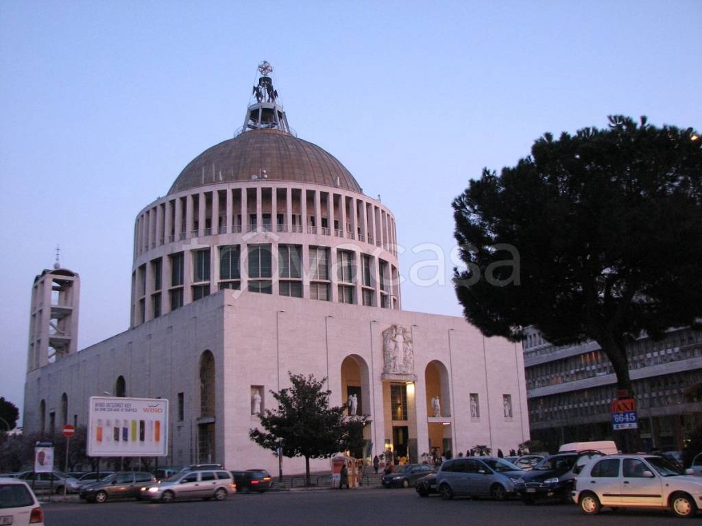 appartamento in vendita a Roma in zona Cinecittà
