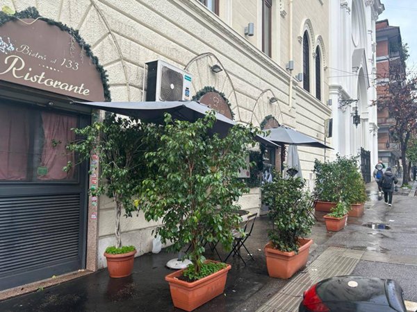 negozio in vendita a Roma in zona Esquilino