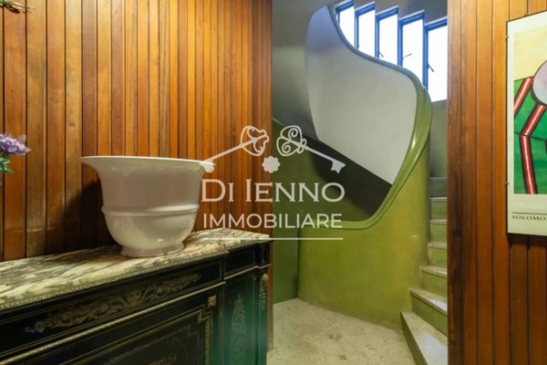 appartamento in vendita a Roma in zona Della Vittoria