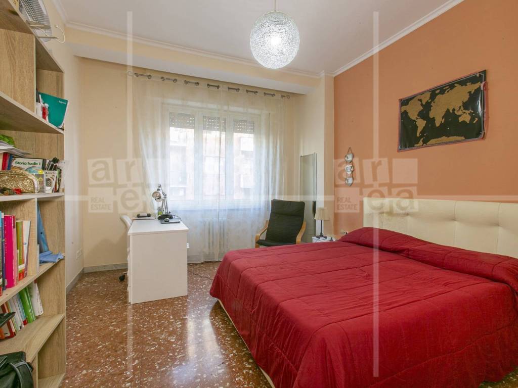 appartamento in vendita a Roma in zona Portuense