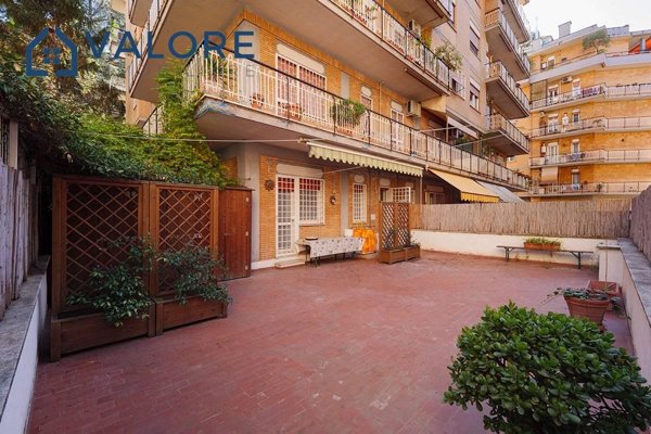 appartamento in vendita a Roma in zona Monte Sacro/Talenti