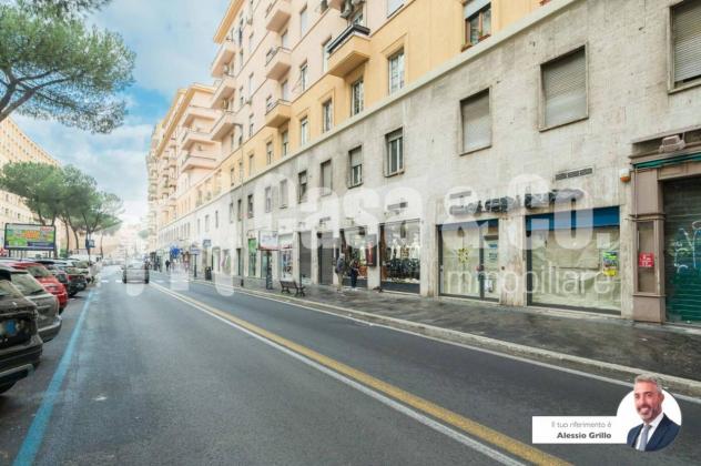 locale commerciale in vendita a Roma in zona Trieste