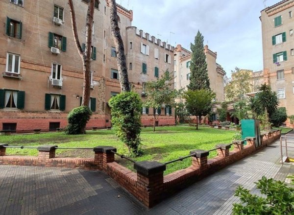 appartamento in vendita a Roma in zona Trionfale