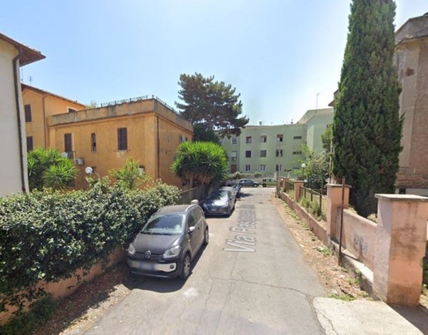 appartamento in vendita a Roma in zona Ostiense