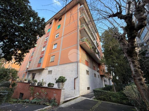 appartamento in vendita a Roma in zona Ostiense