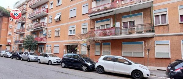 appartamento in vendita a Roma in zona Ostia