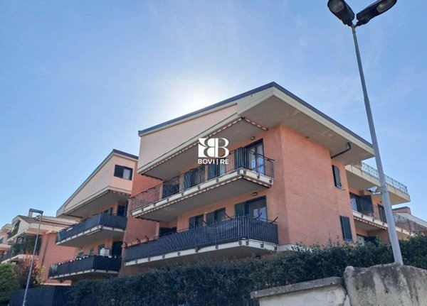 appartamento in vendita a Roma in zona Collatino