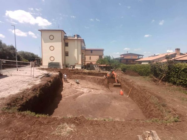 appartamento in vendita a Roma in zona Borghesiana