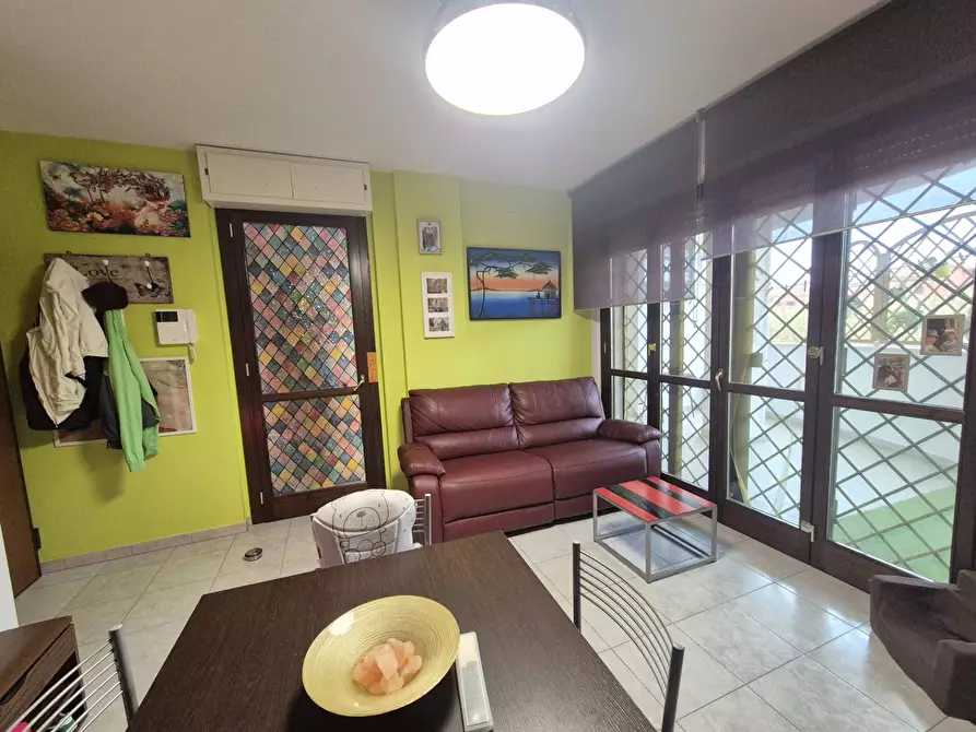 appartamento in vendita a Roma in zona Tor Bella Monaca