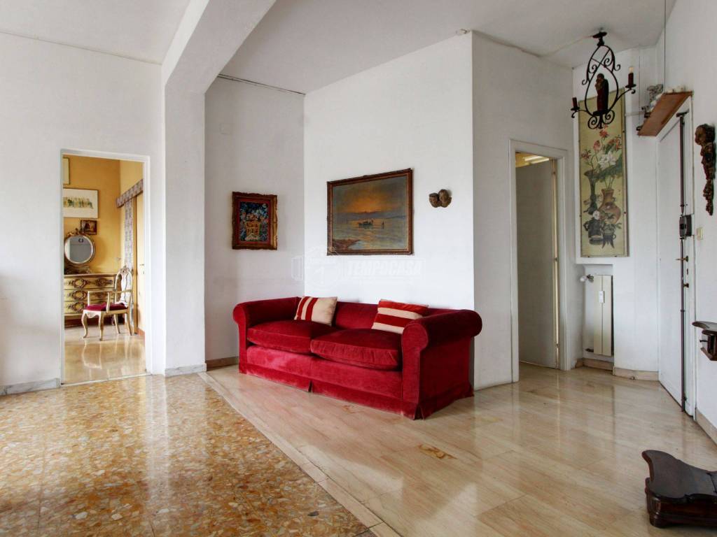 appartamento in vendita a Roma in zona Tor di Quinto