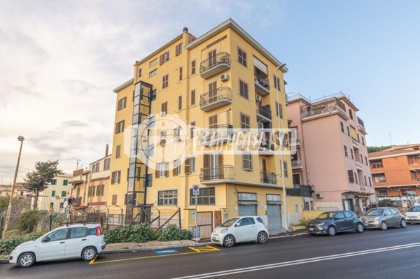 appartamento in vendita a Roma in zona Portuense