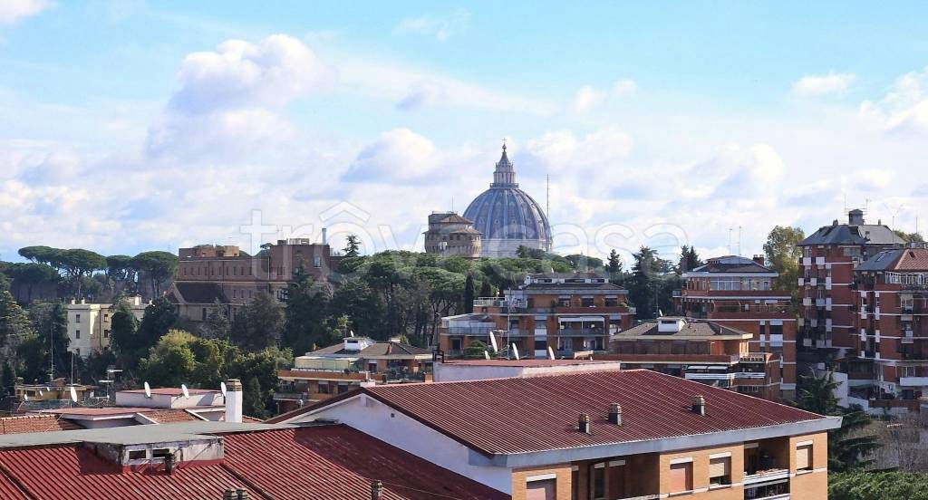 appartamento in vendita a Roma in zona Aurelio