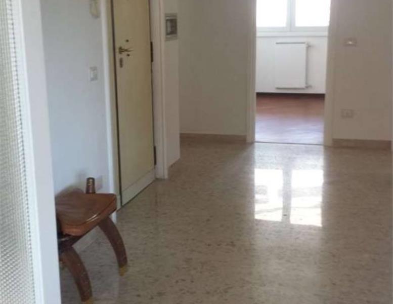 appartamento in vendita a Roma in zona Giuliano Dalmata
