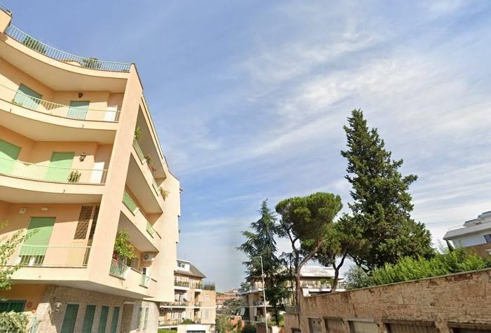 appartamento in vendita a Roma in zona Trionfale
