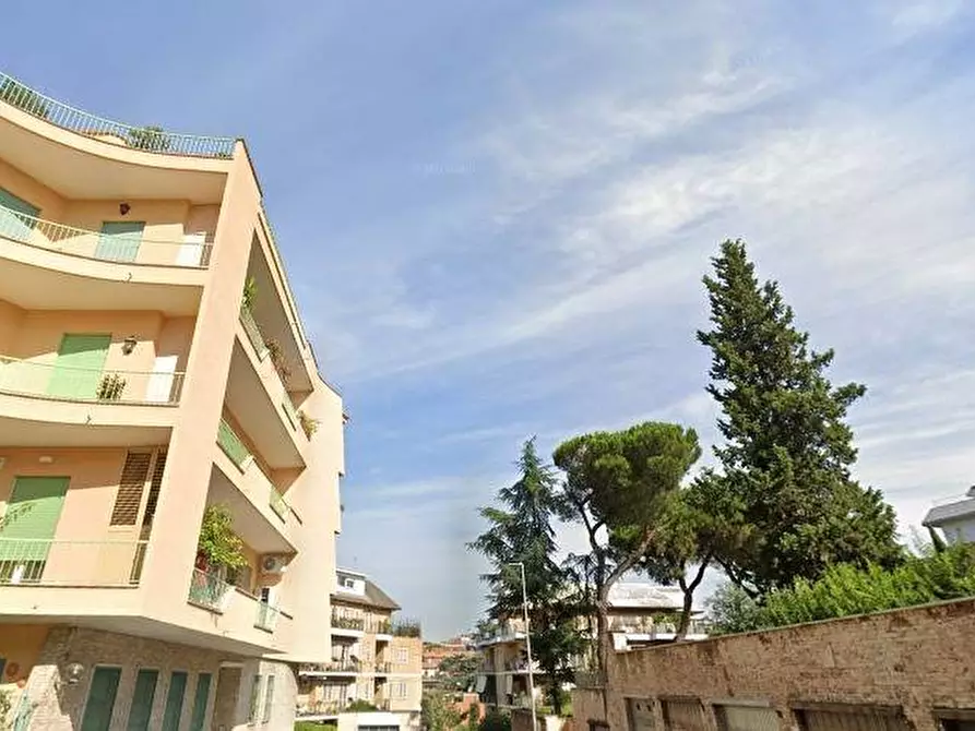 appartamento in vendita a Roma in zona Della Vittoria