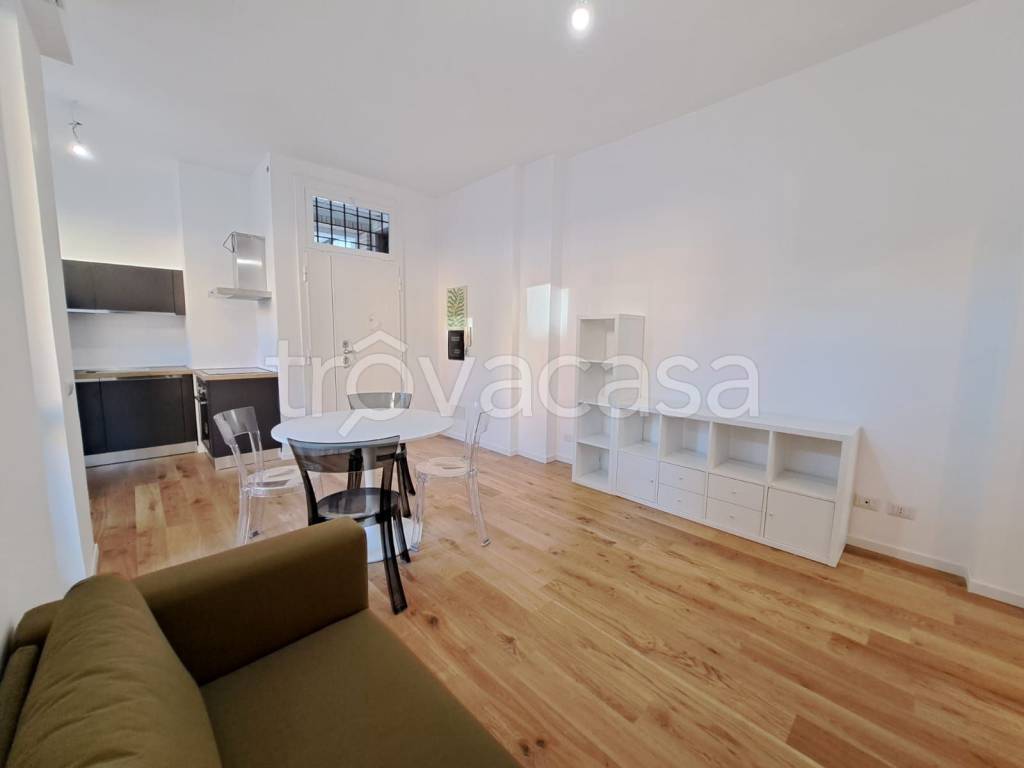 appartamento in vendita a Roma in zona Tor di Quinto