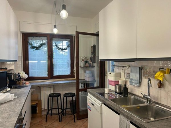appartamento in vendita a Roma in zona Massimina/Casal Lumbroso