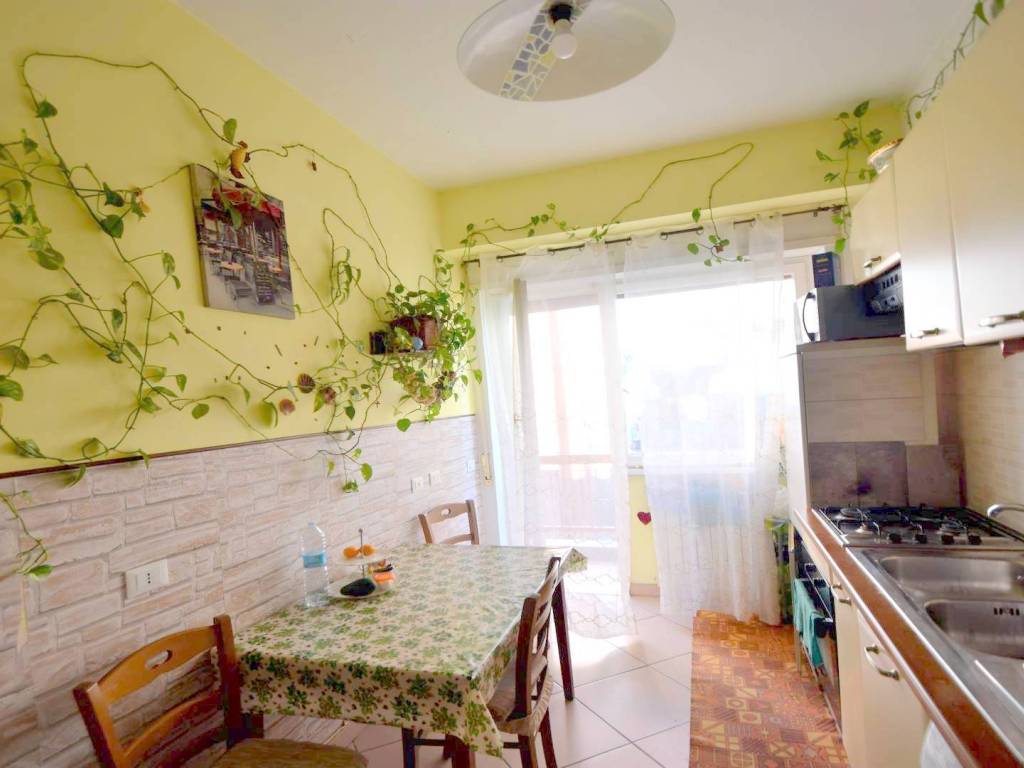 appartamento in vendita a Roma in zona Portuense