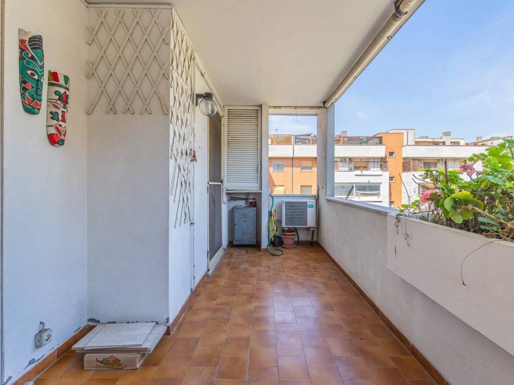 appartamento in vendita a Roma in zona Dragoncello
