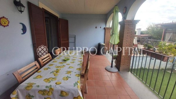 casa indipendente in vendita a Roma in zona Ponte di Nona