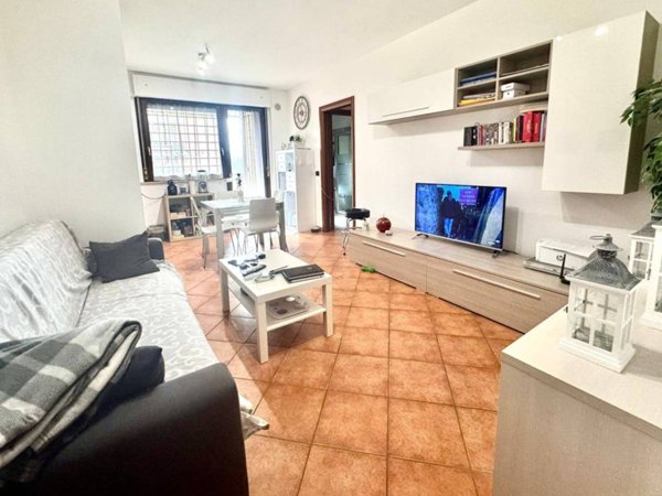 appartamento in vendita a Roma in zona Sette Bagni