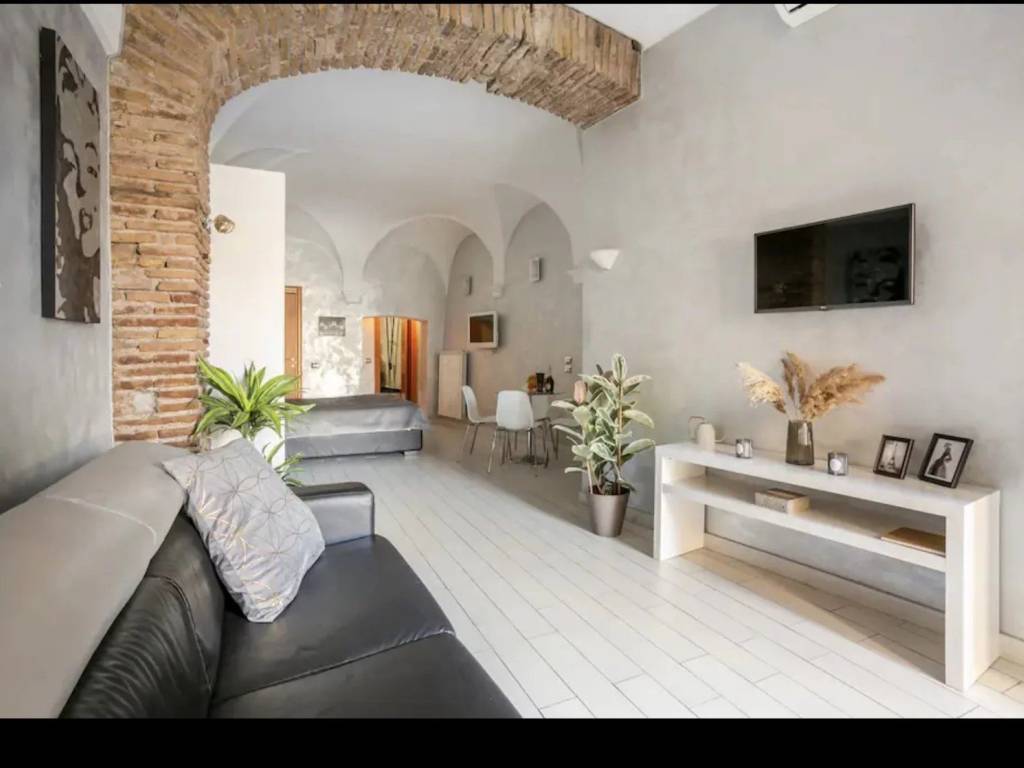 appartamento in vendita a Roma in zona Trastevere