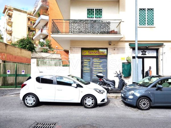 negozio in vendita a Roma