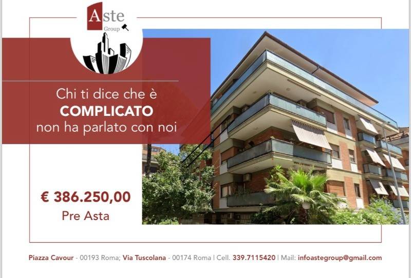 appartamento in vendita a Roma in zona Tuscolano