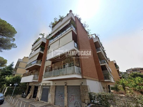appartamento in vendita a Roma in zona Grottarossa