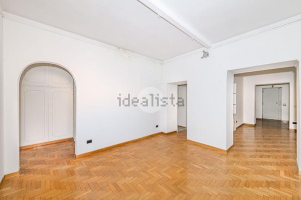 appartamento in vendita a Roma in zona Campo Marzio