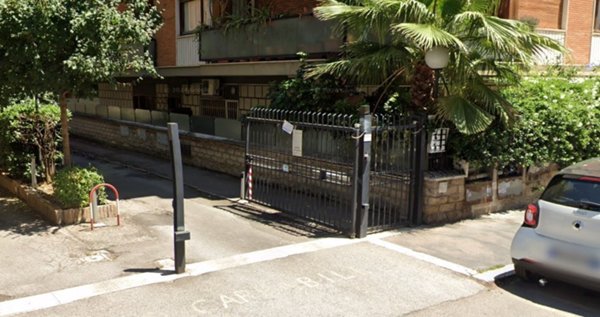appartamento in vendita a Roma in zona Tuscolano