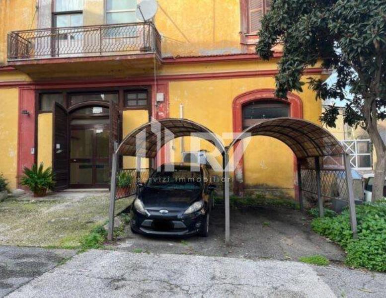 ufficio in vendita a Roma in zona Prima Porta