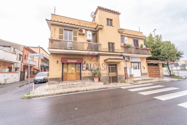 trivano in vendita a Roma in zona Osteria del Curato