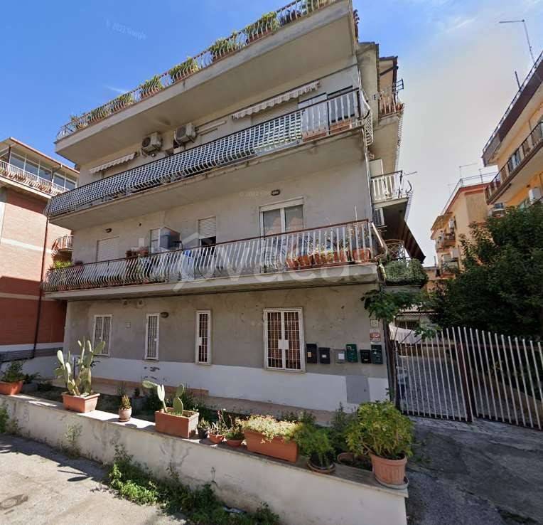 appartamento in vendita a Roma in zona Borghesiana