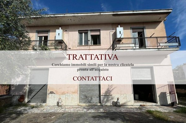 casa indipendente in vendita a Roma in zona Acilia