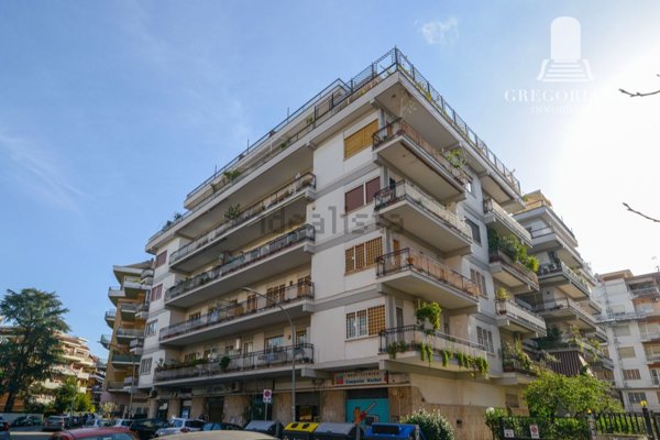 appartamento in vendita a Roma in zona Aurelio