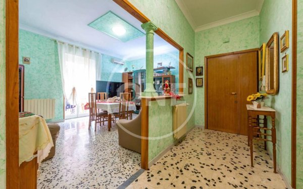 appartamento in vendita a Roma in zona Torre Angela