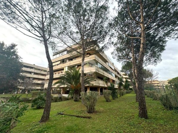 appartamento in vendita a Roma in zona Acilia