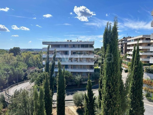 appartamento in vendita a Roma in zona Tor di Quinto