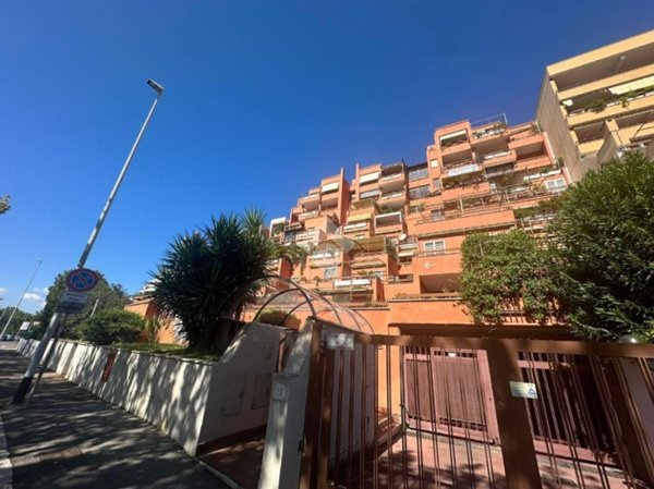 appartamento in vendita a Roma in zona EUR