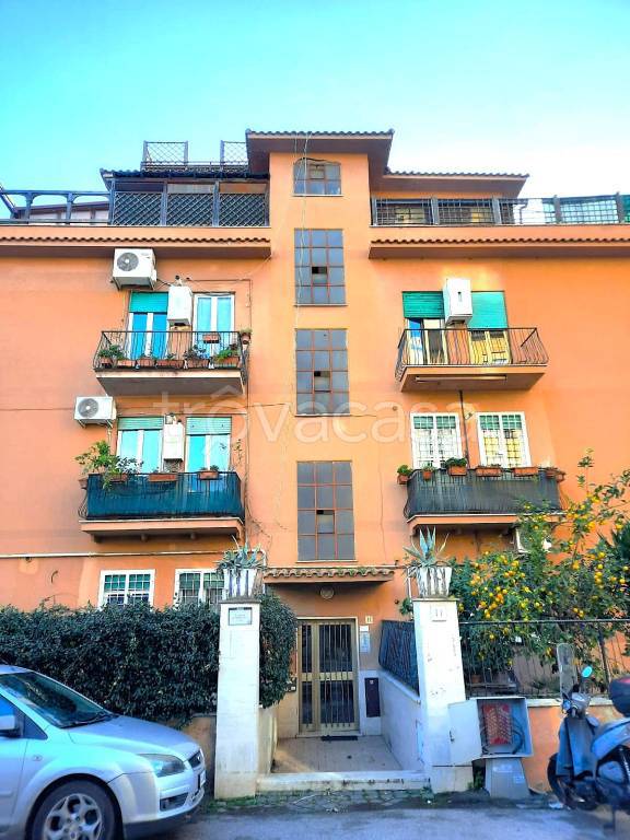 appartamento in vendita a Roma in zona Torrevecchia