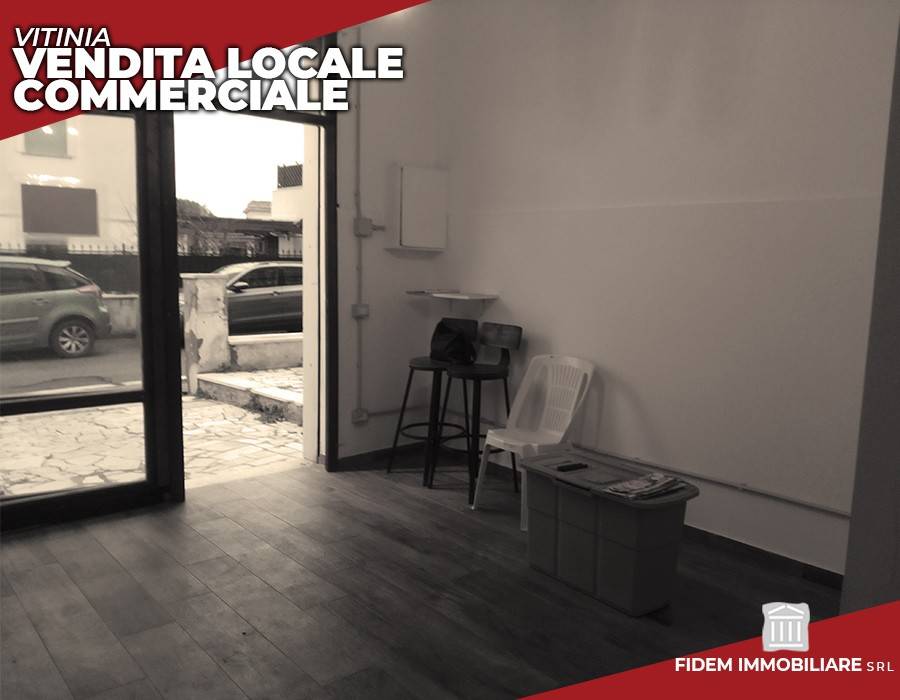 negozio in vendita a Roma in zona Vitinia