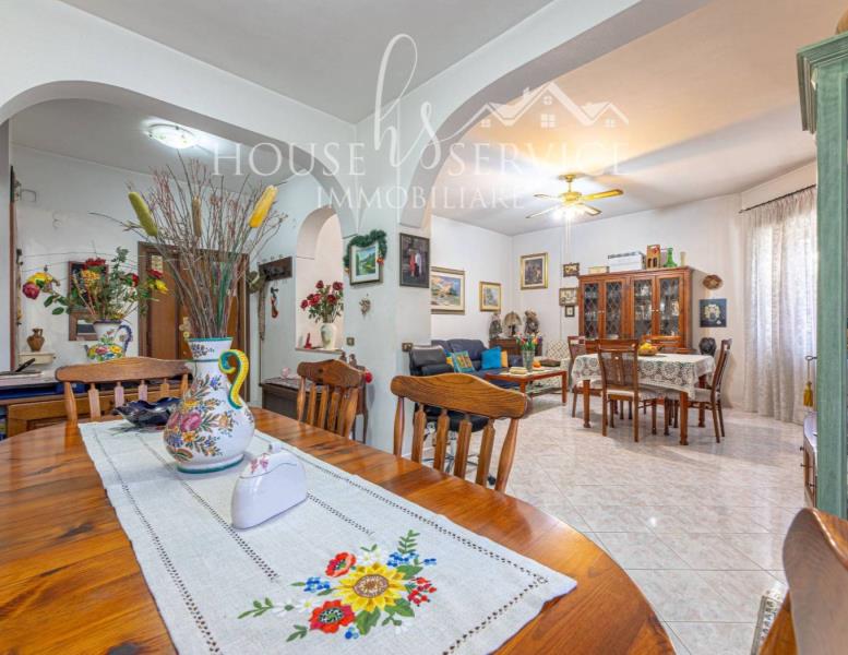 appartamento in vendita a Roma in zona Casal Monastero
