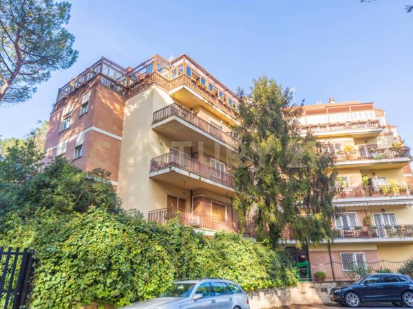 appartamento in vendita a Roma in zona Grottarossa