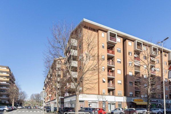 appartamento in vendita a Roma in zona Torrino