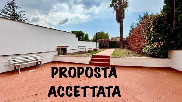 casa indipendente in vendita a Roma in zona Collatino