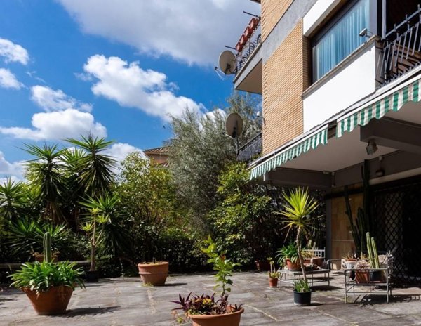 appartamento in vendita a Roma