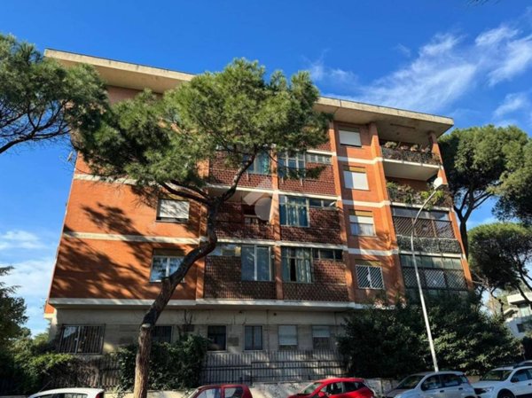 appartamento in vendita a Roma in zona Mostacciano