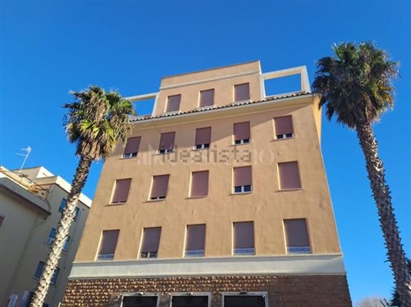 appartamento in vendita a Roma in zona Ostia