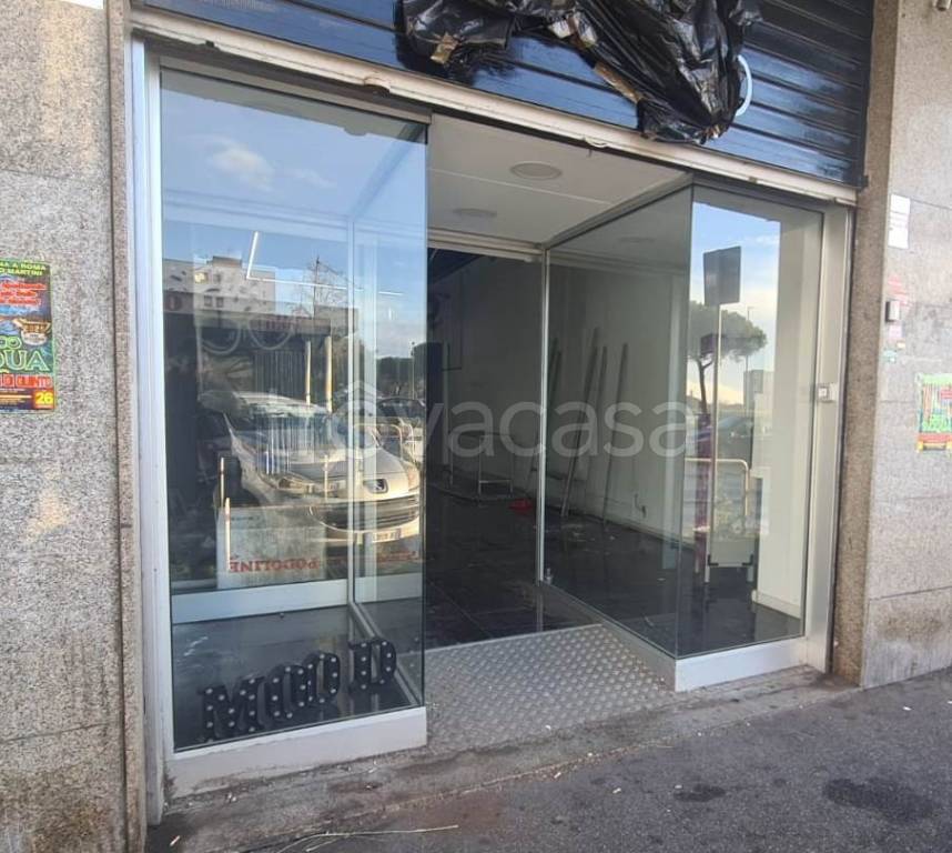 trivano in vendita a Roma in zona Torre Angela